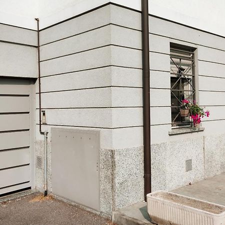 Grey House Pavia Con Box Privato Apartment Bagian luar foto