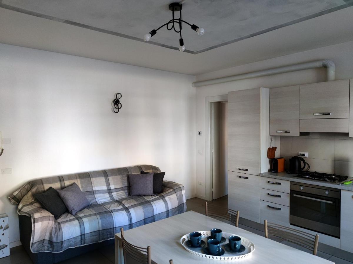 Grey House Pavia Con Box Privato Apartment Bagian luar foto