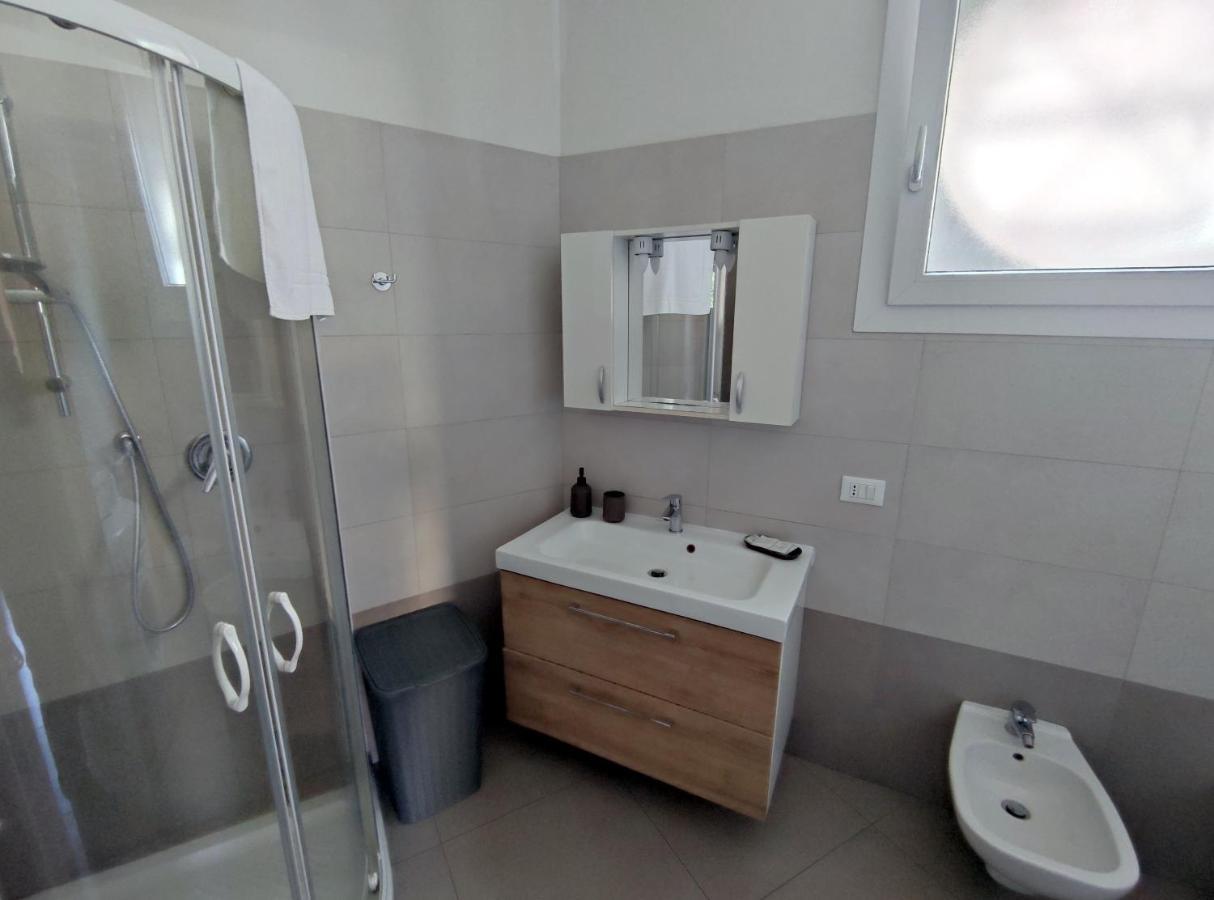 Grey House Pavia Con Box Privato Apartment Bagian luar foto